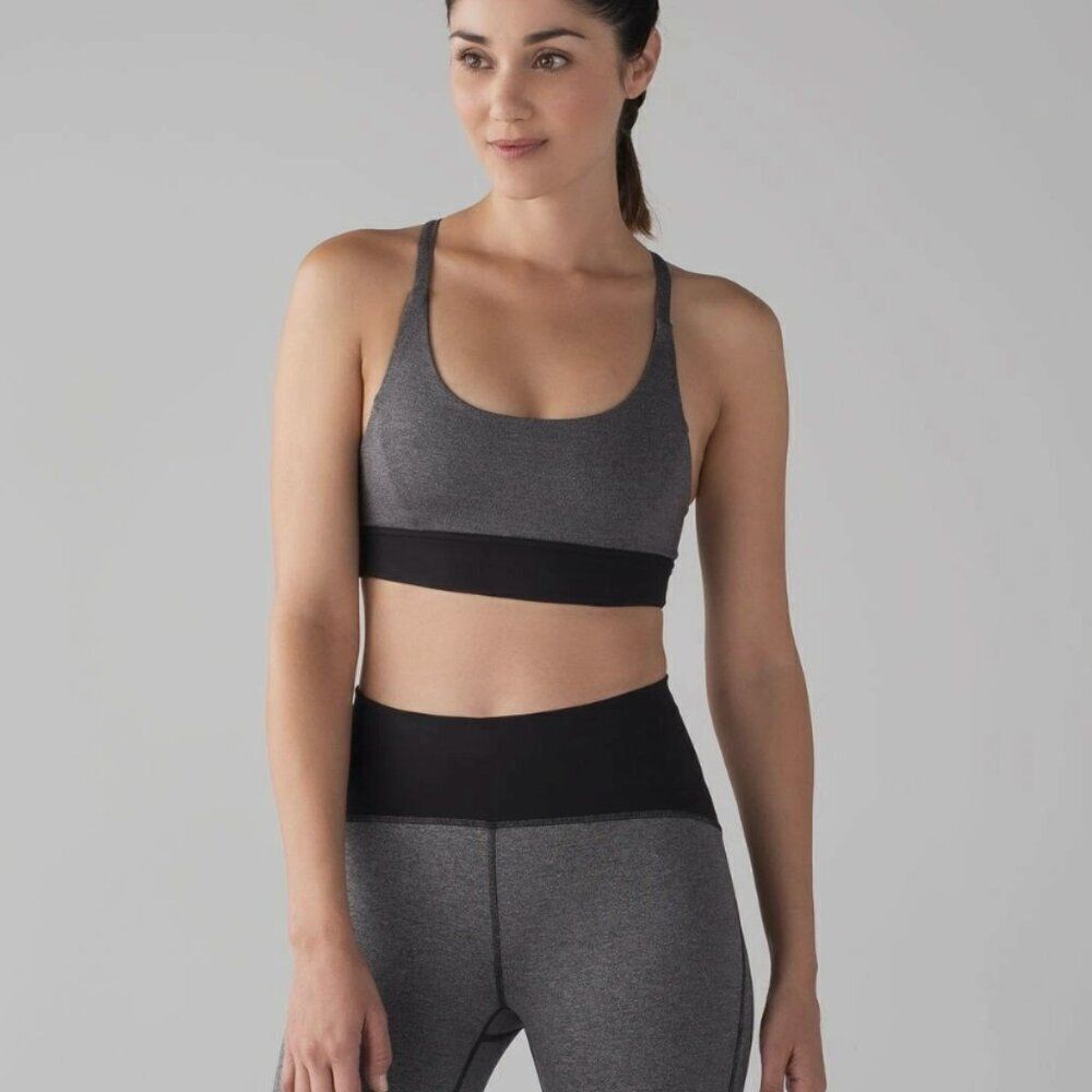 LuLuLemon "Train Times" Racer Back Padded Sports Running Bra Heather Grey Size 4